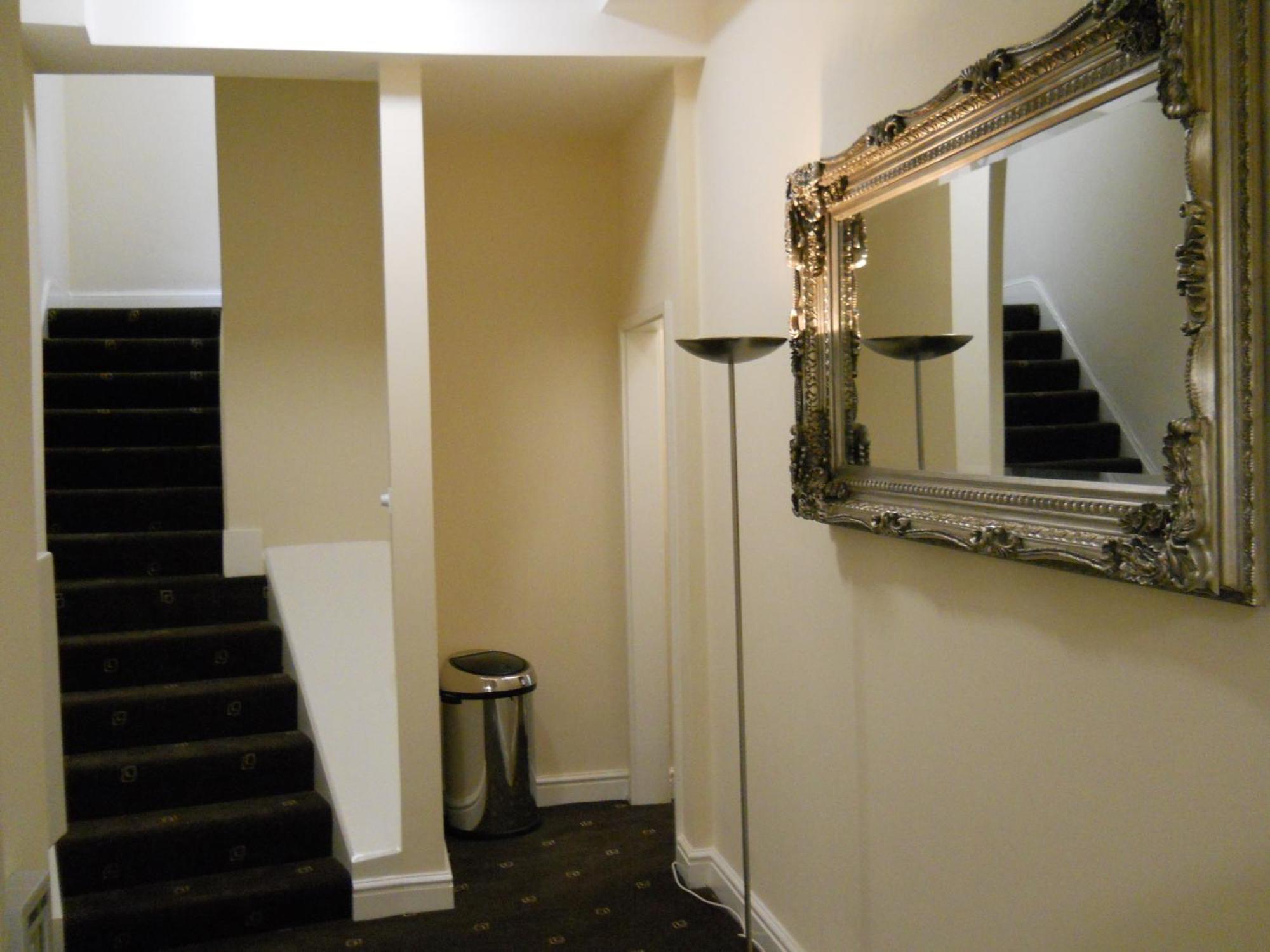 Citystay Guest House Лондон Екстериор снимка